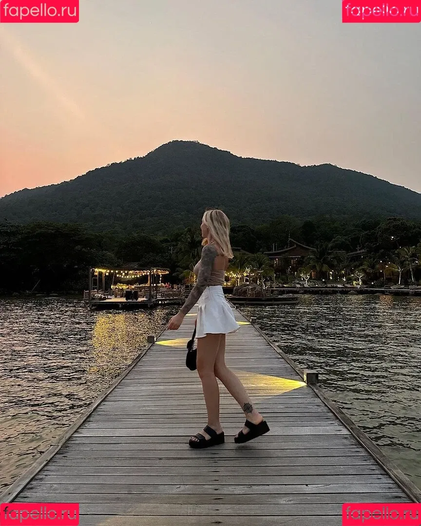 Ela Rausch , Raphaela Onlyfans Photo Gallery 