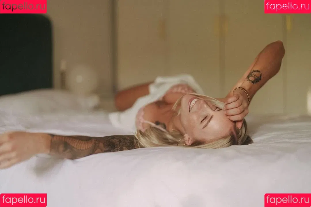 Ela Rausch , Raphaela Onlyfans Photo Gallery 