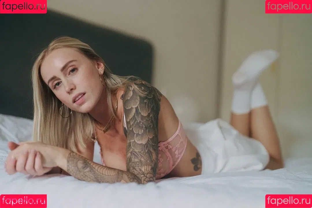 Ela Rausch , Raphaela Onlyfans Photo Gallery 