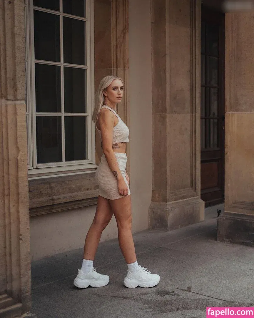 Ela Rausch , Raphaela Onlyfans Photo Gallery 