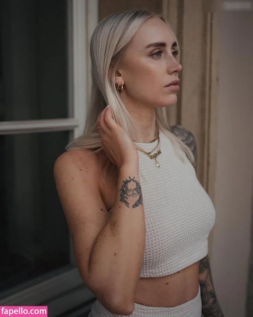 Ela Rausch , Raphaela Onlyfans Photo Gallery 