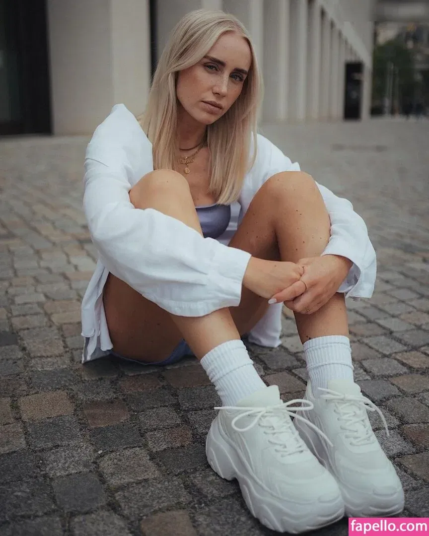 Ela Rausch , Raphaela Onlyfans Photo Gallery 