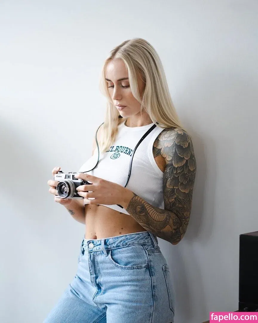 Ela Rausch , Raphaela Onlyfans Photo Gallery 