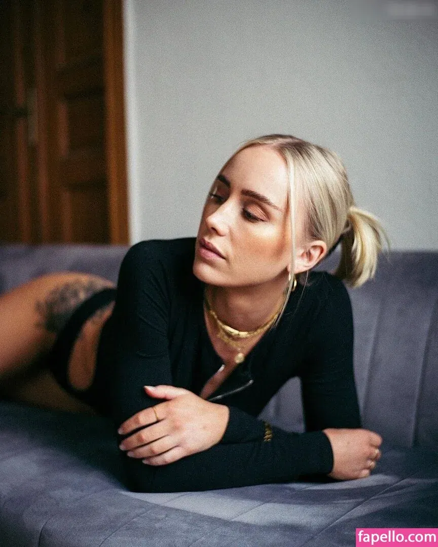 Ela Rausch , Raphaela Onlyfans Photo Gallery 