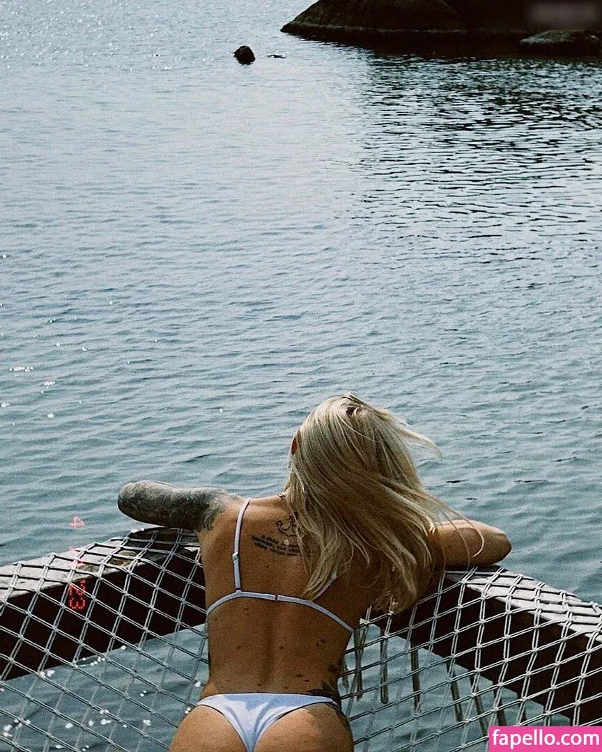 Ela Rausch , Raphaela Onlyfans Photo Gallery 