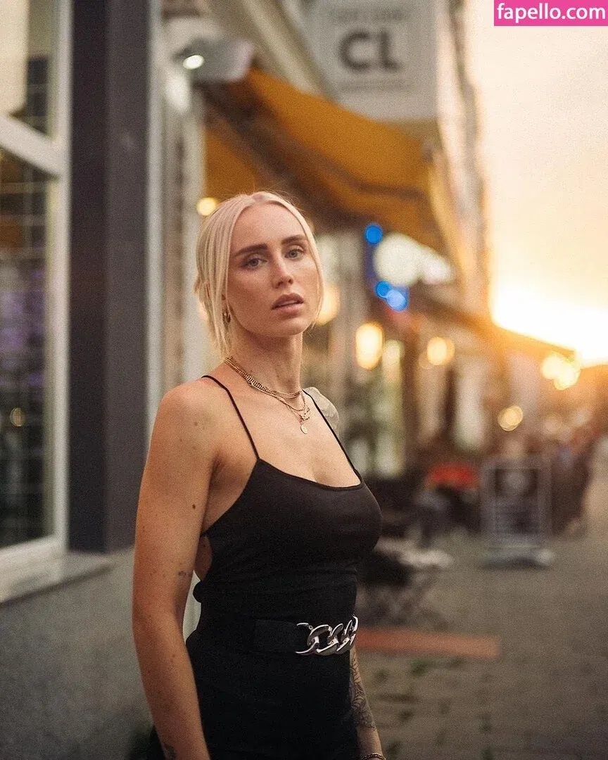 Ela Rausch , Raphaela Onlyfans Photo Gallery 