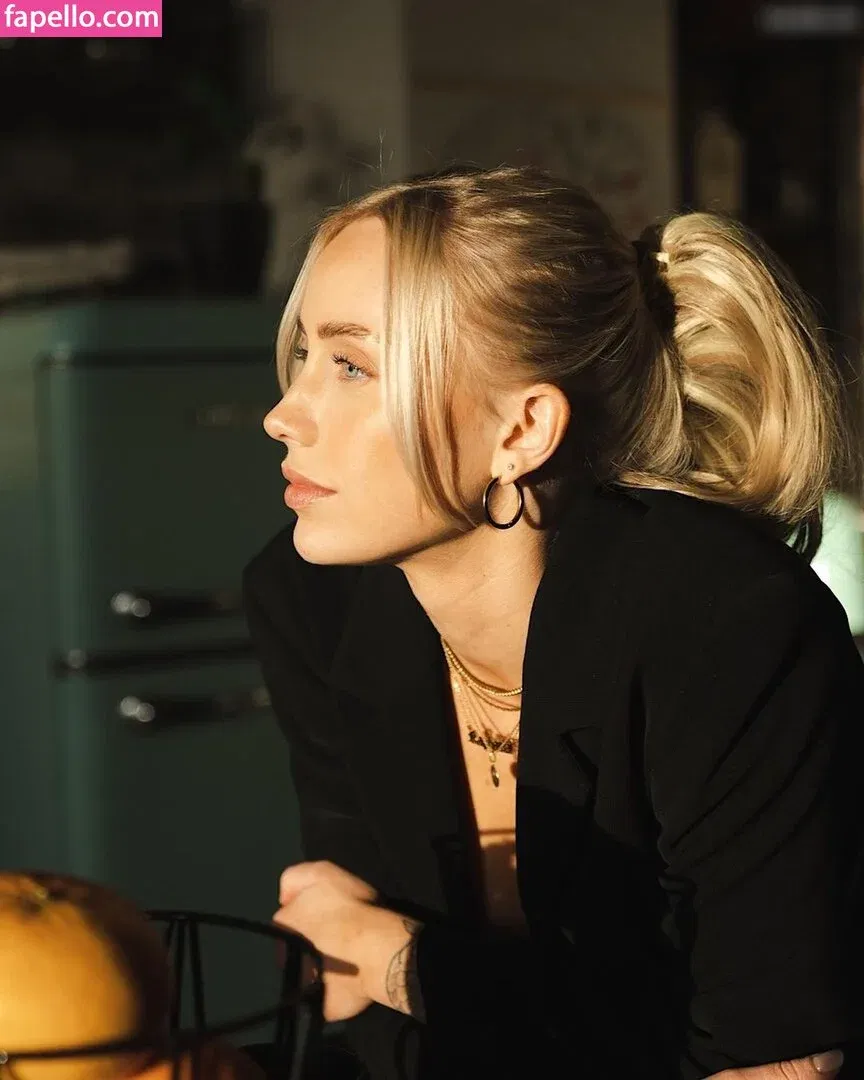 Ela Rausch , Raphaela Onlyfans Photo Gallery 