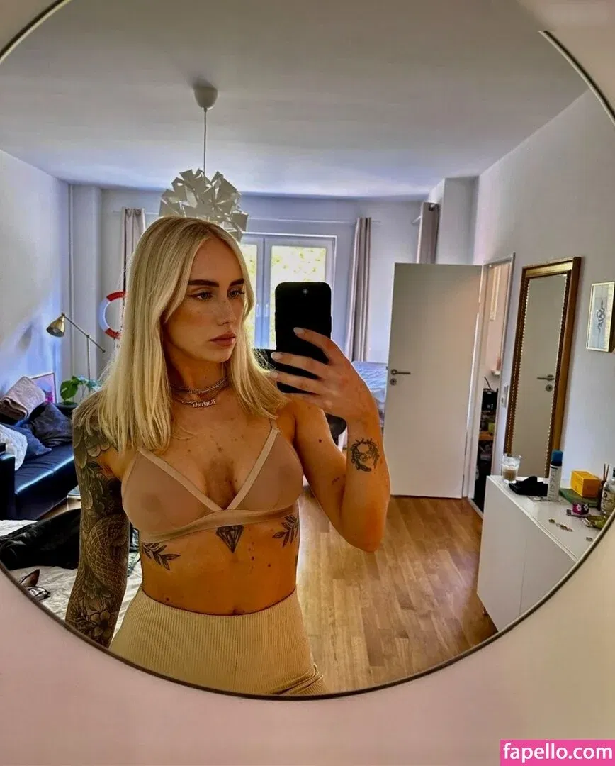 Ela Rausch , Raphaela Onlyfans Photo Gallery 