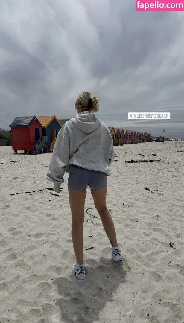 Ela Rausch , Raphaela Onlyfans Photo Gallery 