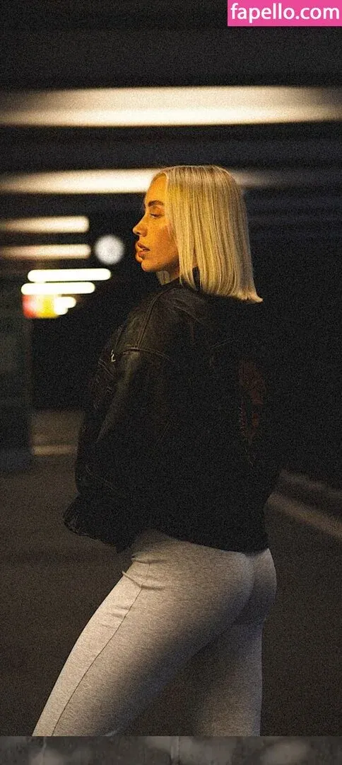 Ela Rausch , Raphaela Onlyfans Photo Gallery 