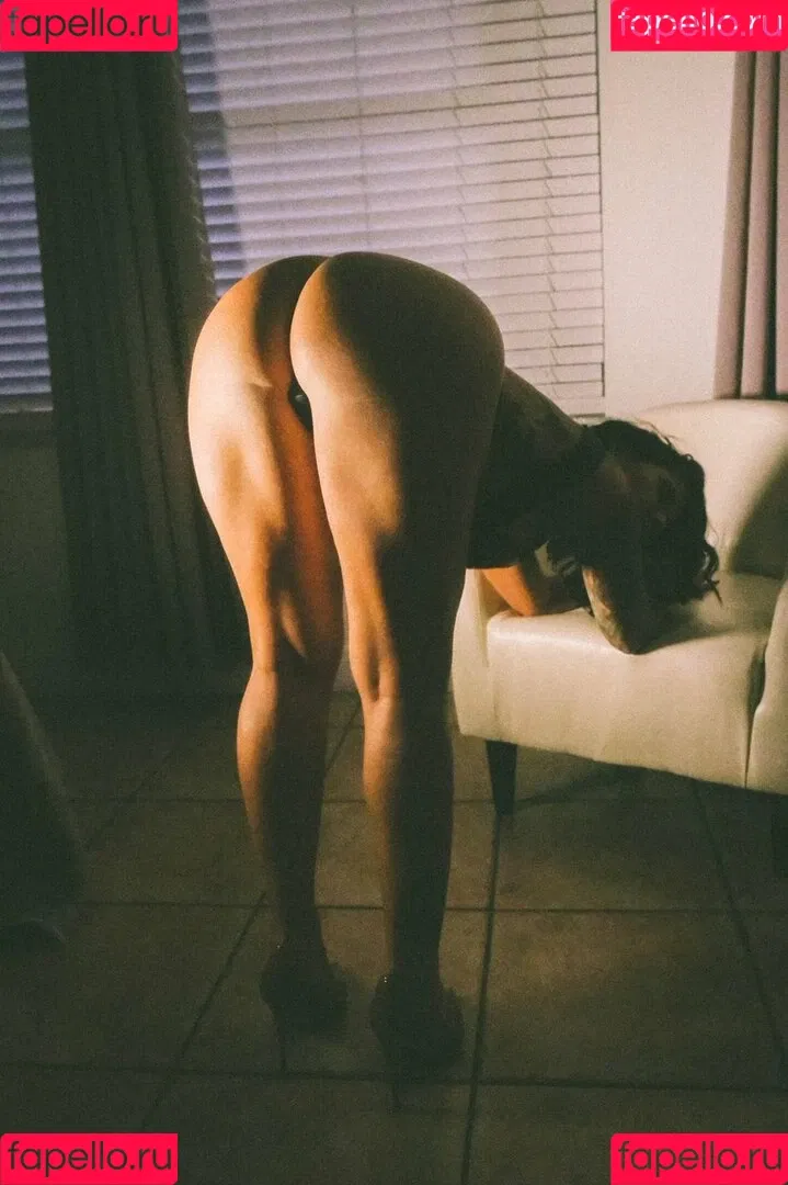 Itsnikkyfoxx Onlyfans Photo Gallery 