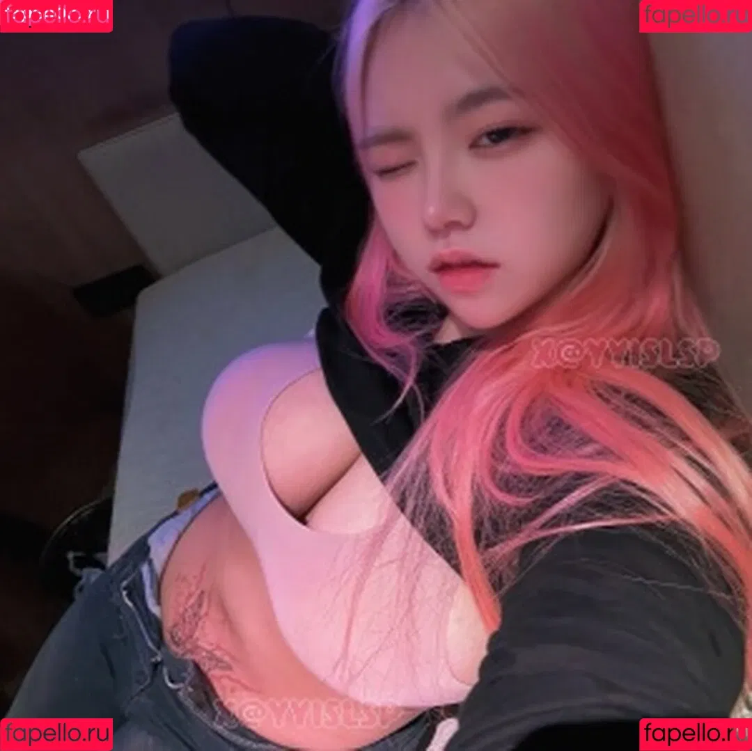 Mico / yyislsp Onlyfans Photo Gallery 
