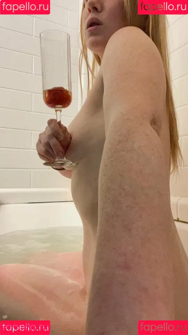 Blueeyedmelody Onlyfans Photo Gallery 