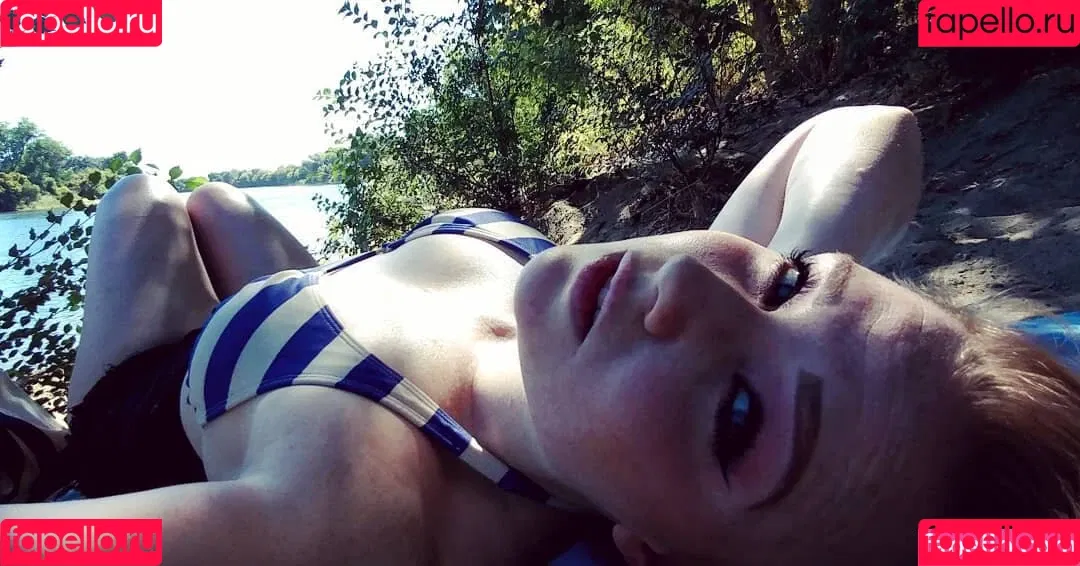 Blueeyedmelody Onlyfans Photo Gallery 