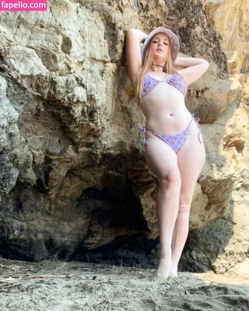 Blueeyedmelody Onlyfans Photo Gallery 