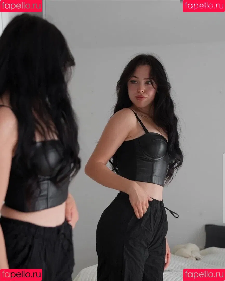 Lara.stxx Onlyfans Photo Gallery 