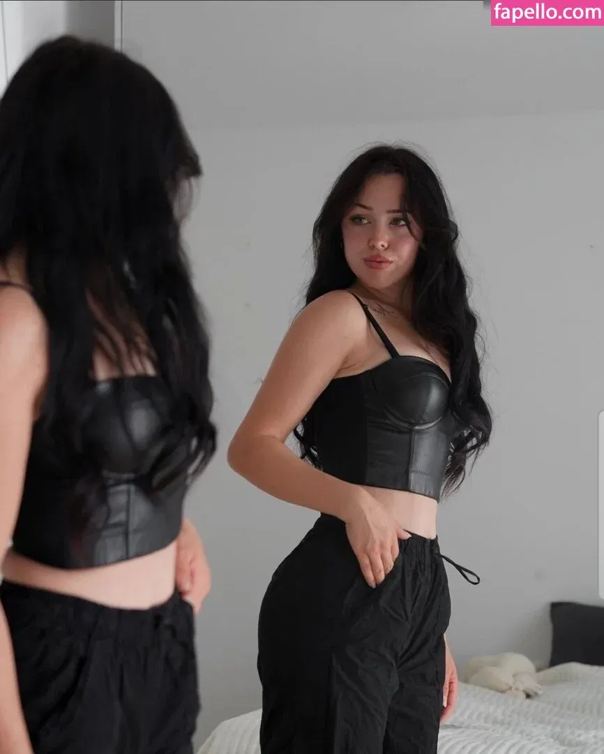 Lara.stxx Onlyfans Photo Gallery 