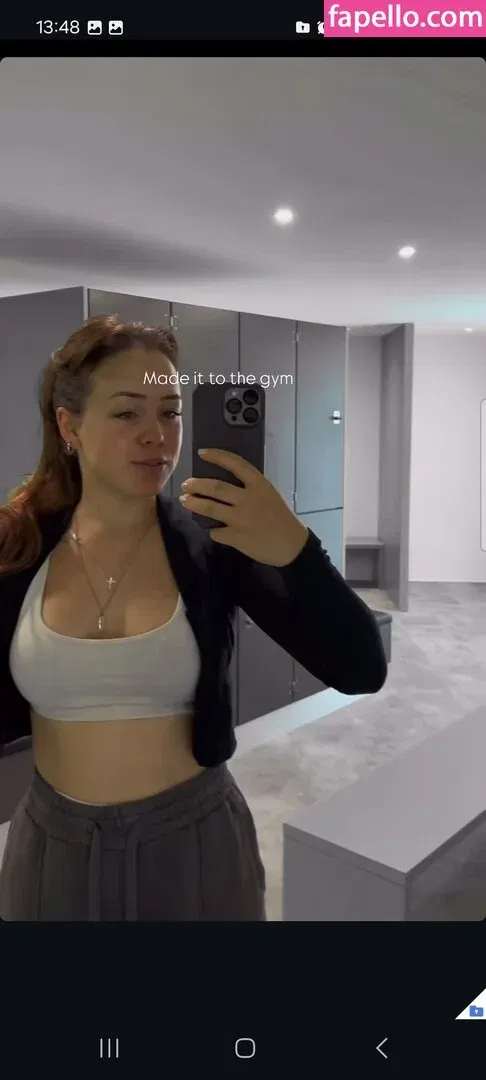 Lara.stxx Onlyfans Photo Gallery 