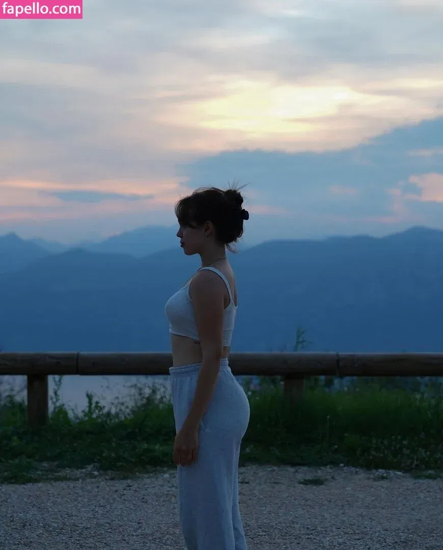 Lara.stxx Onlyfans Photo Gallery 