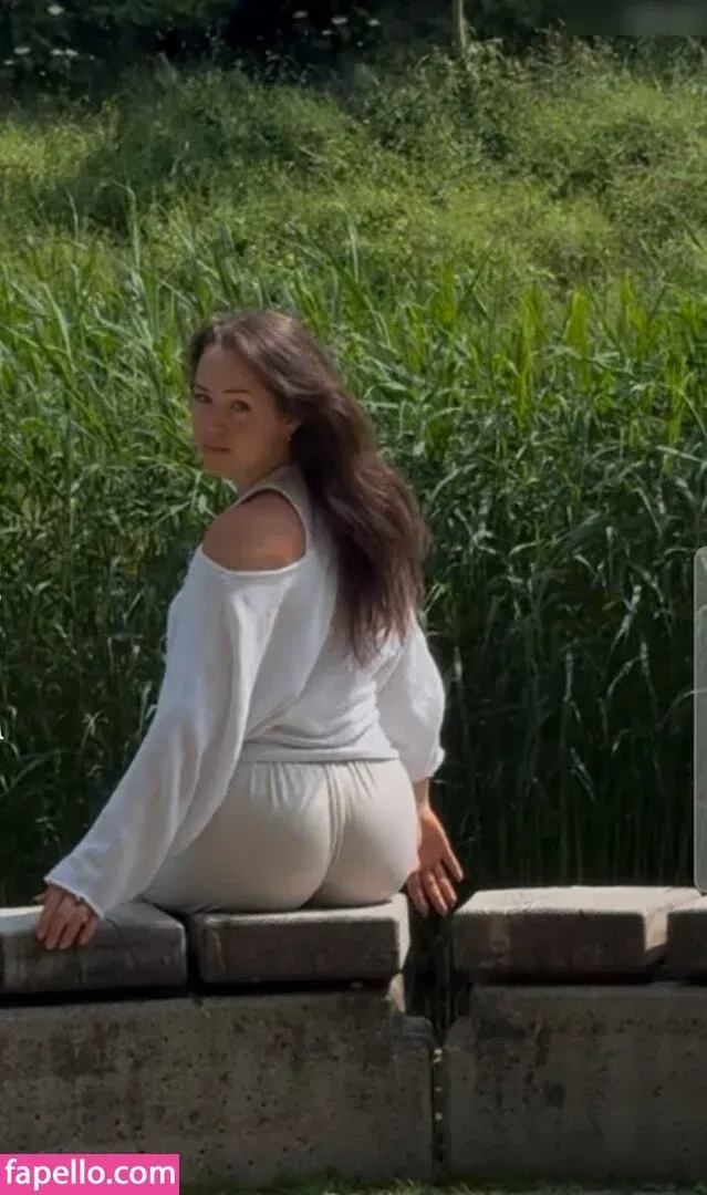 Lara.stxx Onlyfans Photo Gallery 