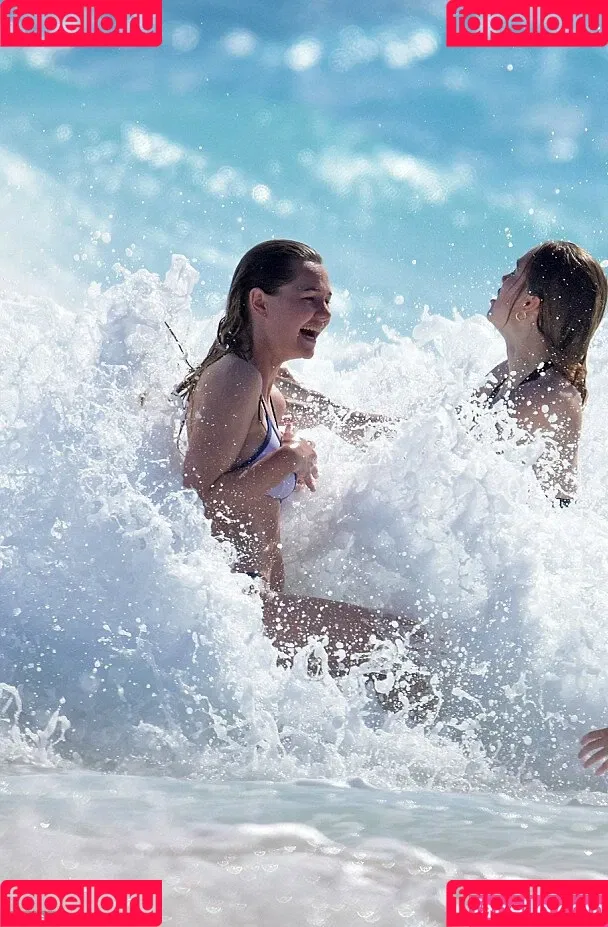 Imogen Waterhouse Onlyfans Photo Gallery 
