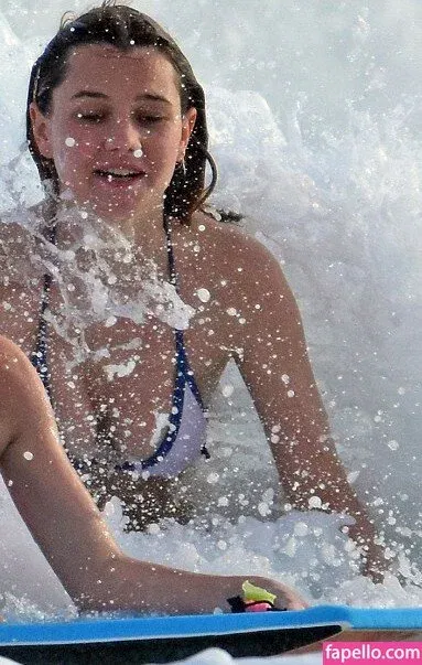 Imogen Waterhouse Onlyfans Photo Gallery 