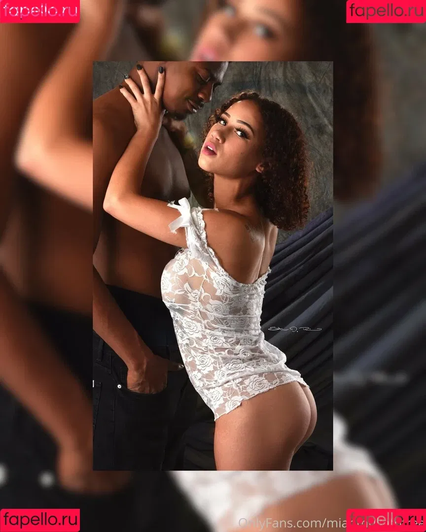 miahmullatofree Onlyfans Photo Gallery 
