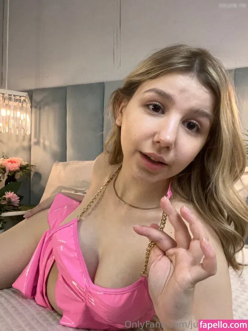 judy_blooms Onlyfans Photo Gallery 