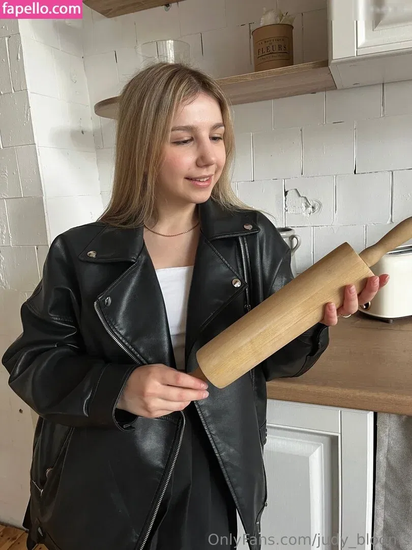 judy_blooms Onlyfans Photo Gallery 