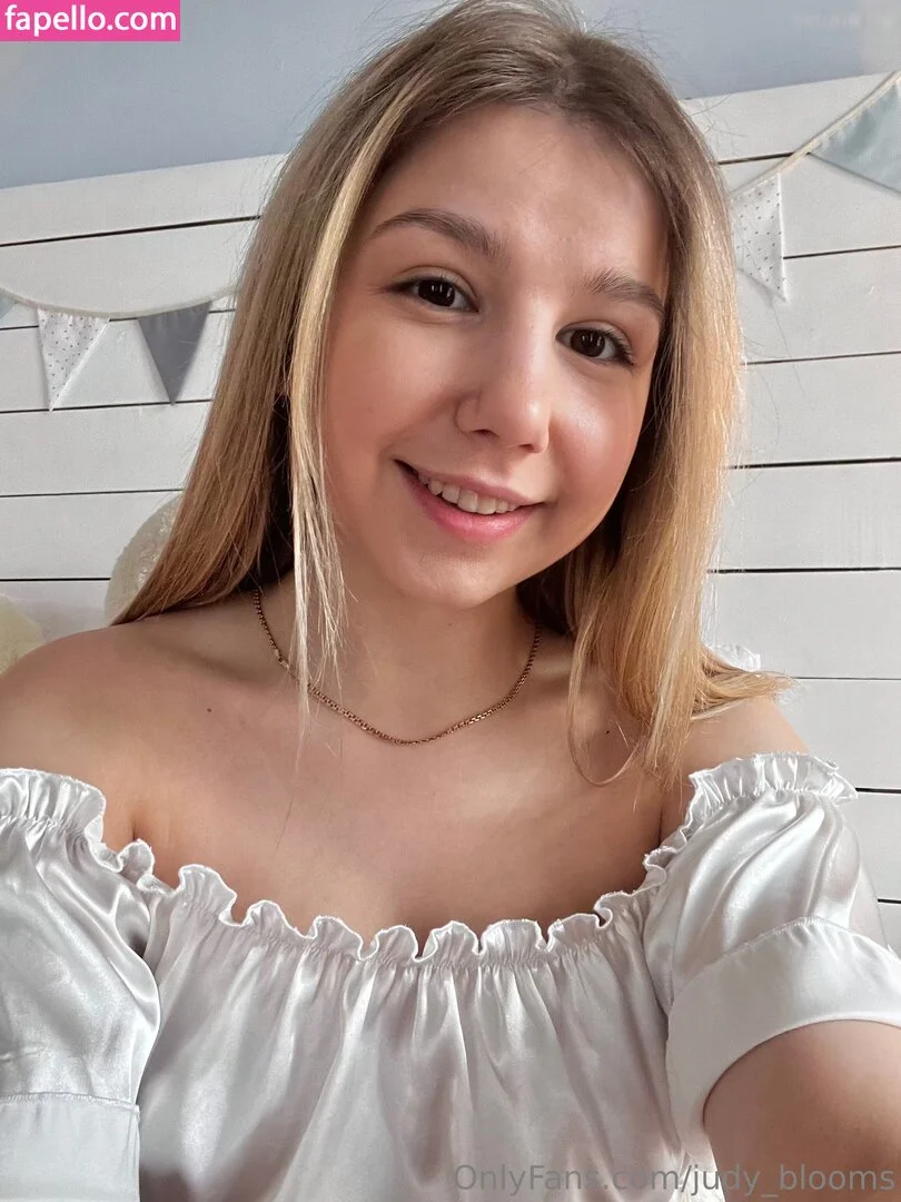 judy_blooms Onlyfans Photo Gallery 