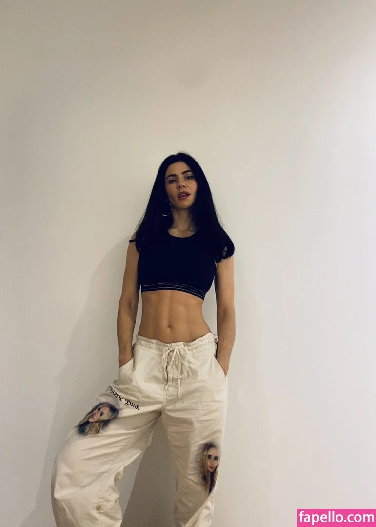 mariaioanaaaw Onlyfans Photo Gallery 