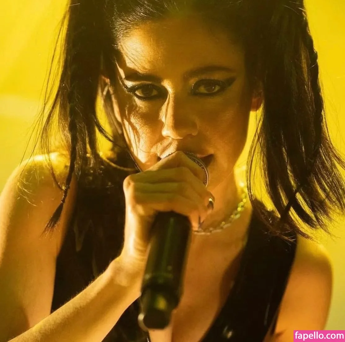 mariaioanaaaw Onlyfans Photo Gallery 