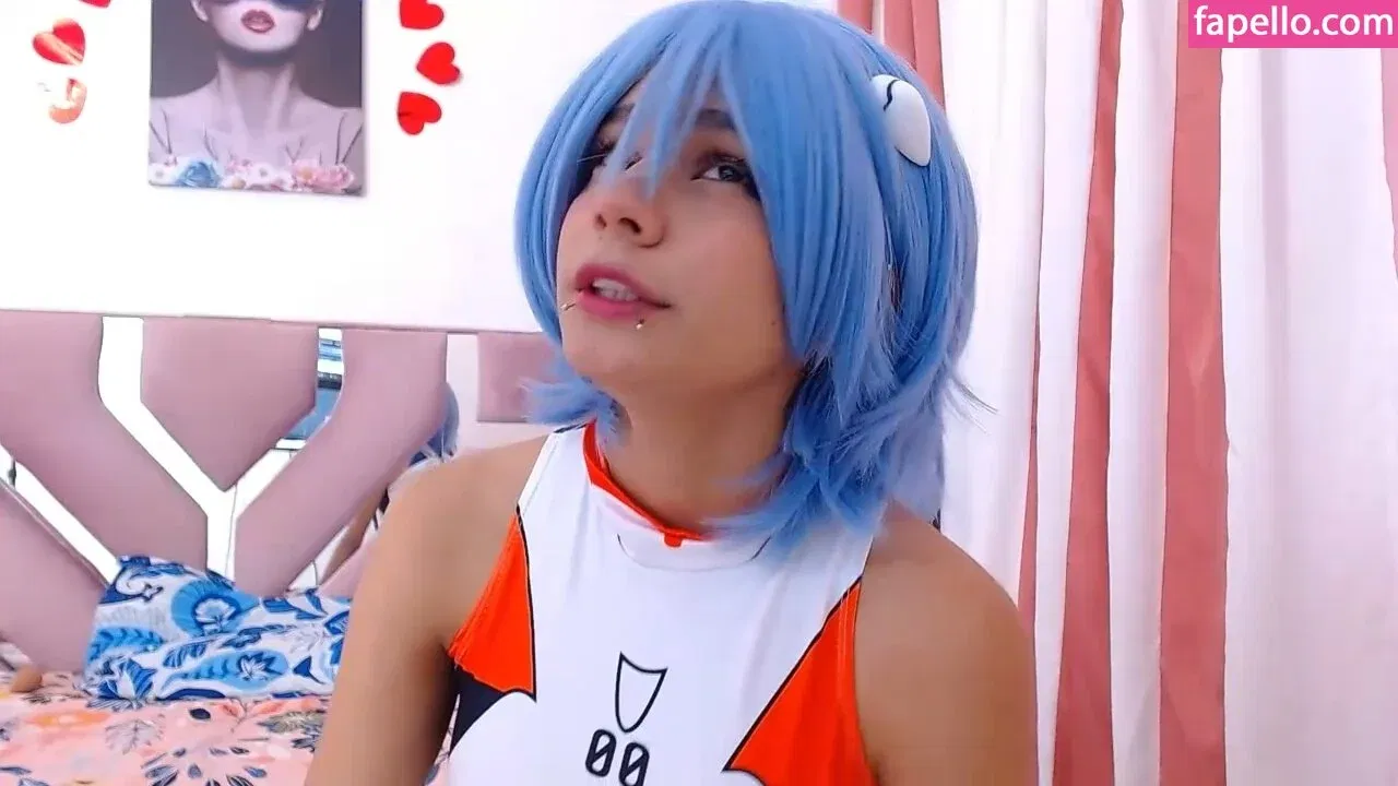 Akamehills Onlyfans Photo Gallery 