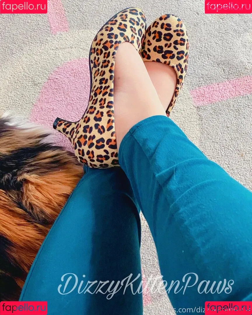dizzykittenpaws Onlyfans Photo Gallery 