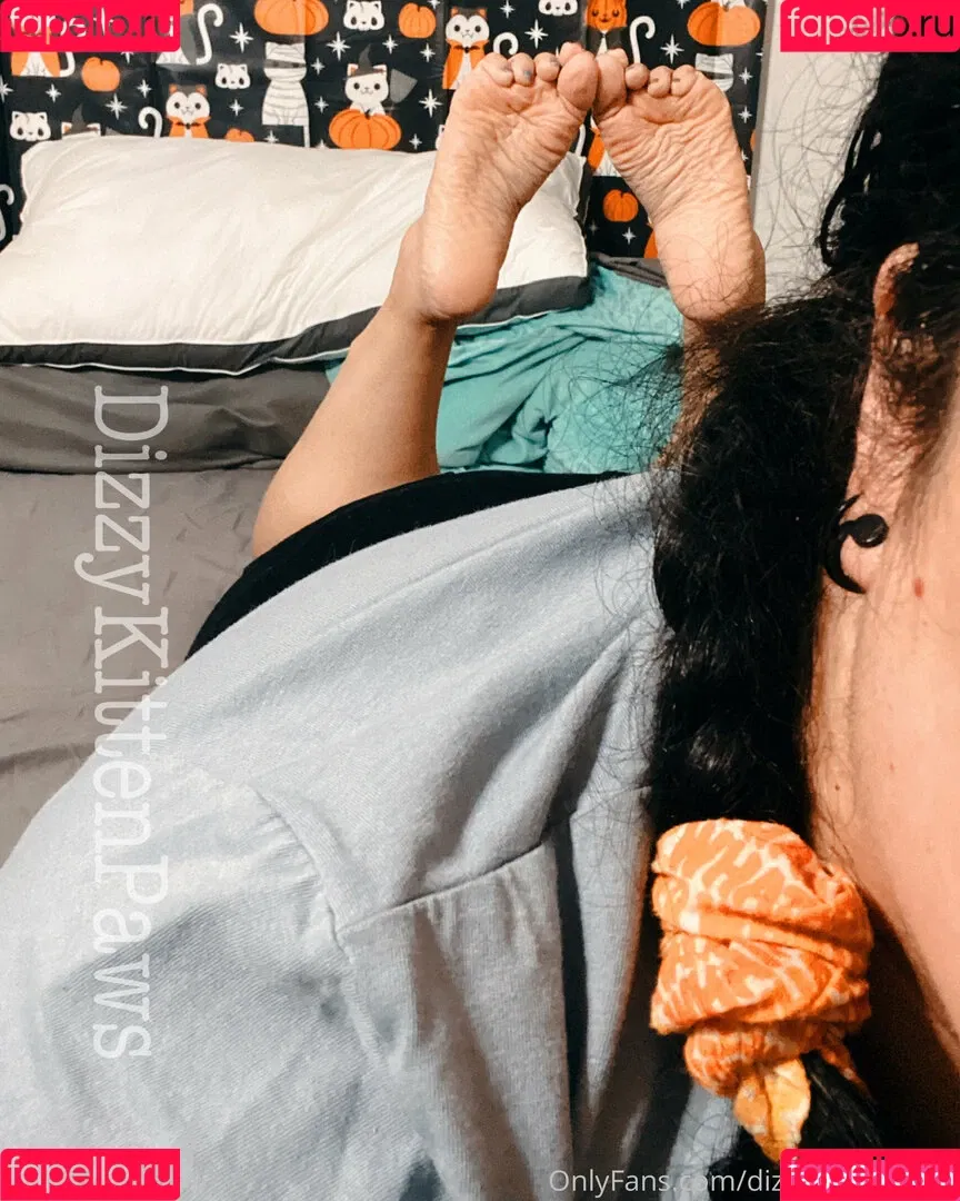 dizzykittenpaws Onlyfans Photo Gallery 