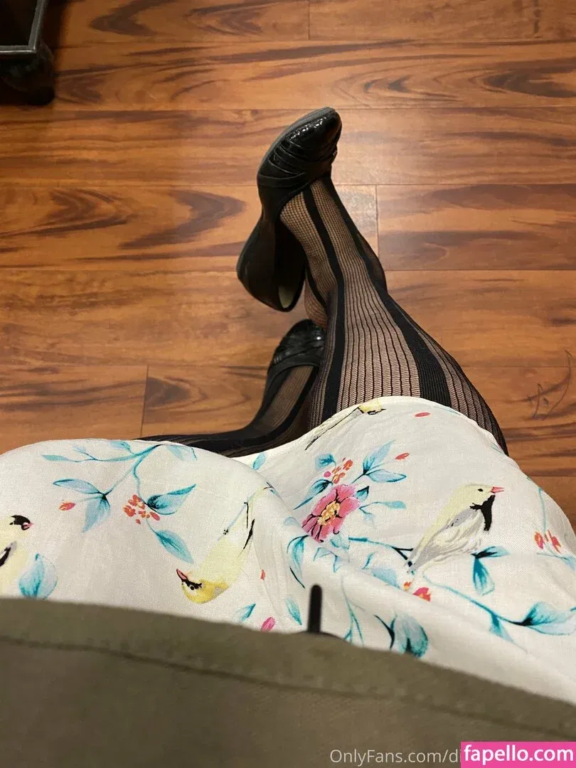 dizzykittenpaws Onlyfans Photo Gallery 