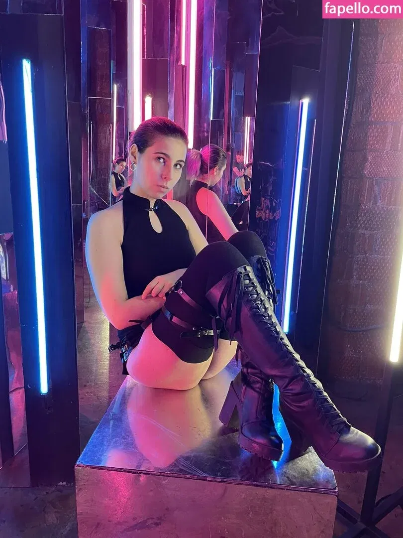 stanislava Onlyfans Photo Gallery 