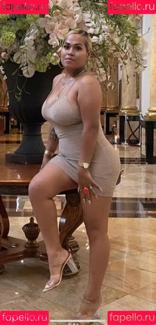tsasiansauce Onlyfans Photo Gallery 