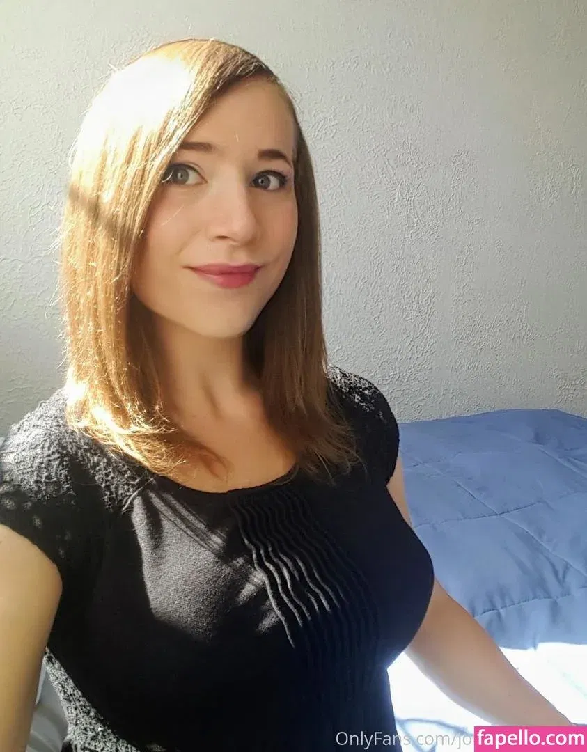 jordanelizabeth Onlyfans Photo Gallery 