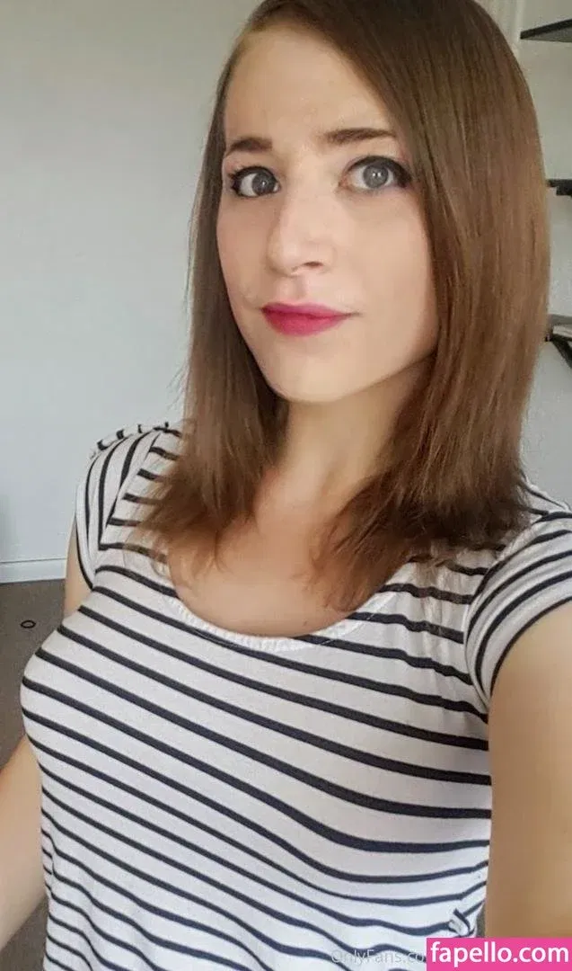 jordanelizabeth Onlyfans Photo Gallery 