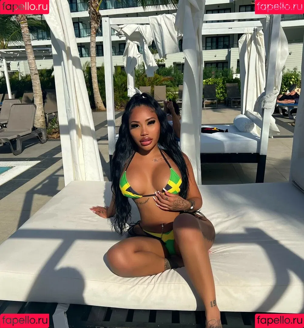 lissythedoll Onlyfans Photo Gallery 