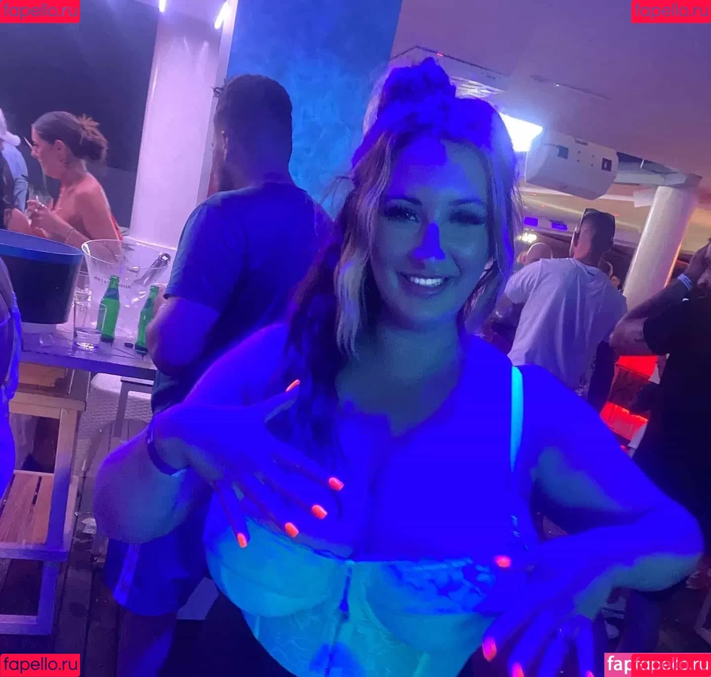 Stephanie Bebb Onlyfans Photo Gallery 