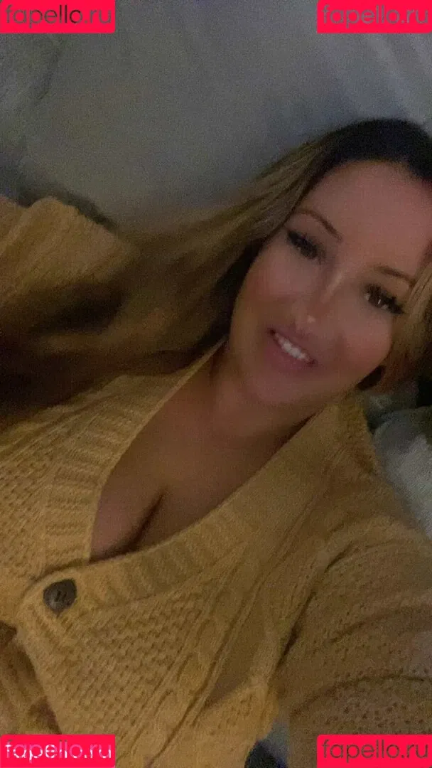Stephanie Bebb Onlyfans Photo Gallery 