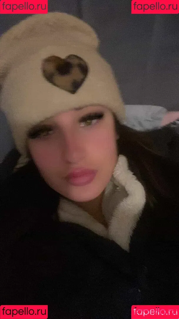Stephanie Bebb Onlyfans Photo Gallery 