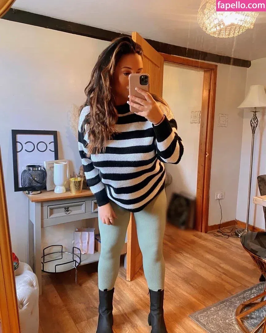 Stephanie Bebb Onlyfans Photo Gallery 