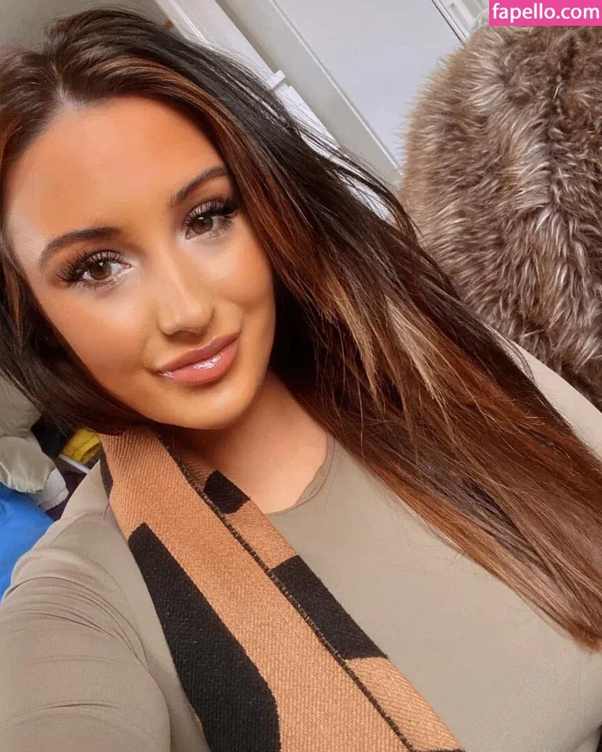 Stephanie Bebb Onlyfans Photo Gallery 