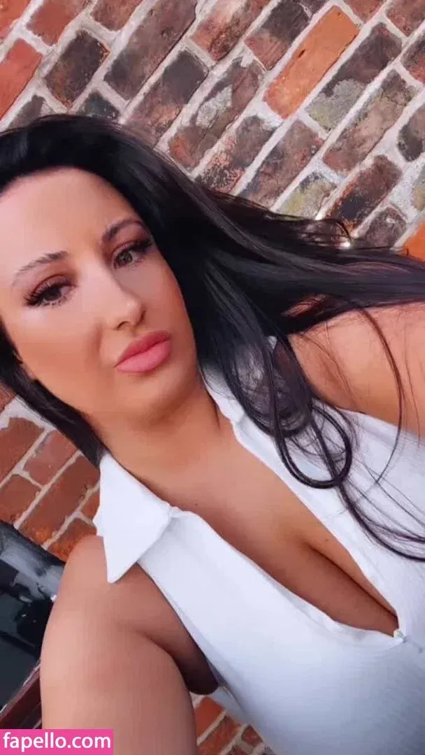 Stephanie Bebb Onlyfans Photo Gallery 