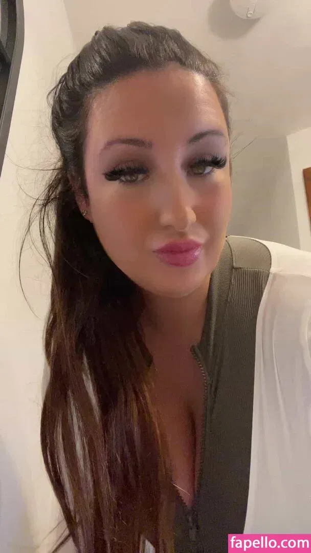 Stephanie Bebb Onlyfans Photo Gallery 