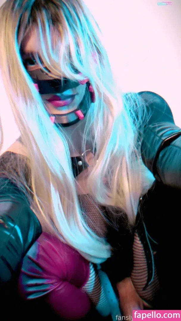 neonfuta Onlyfans Photo Gallery 