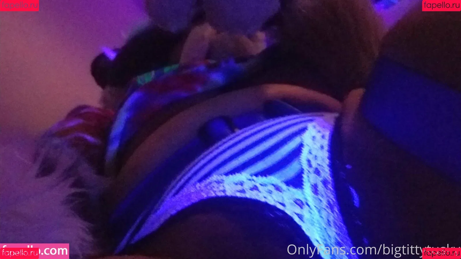 bigtittytusky Onlyfans Photo Gallery 
